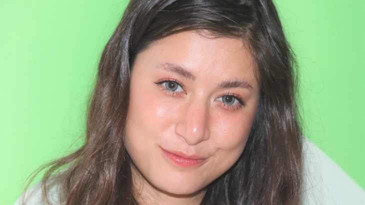 マリエ、1歳の娘との散歩で訴える！タバコのポイ捨て注意喚起