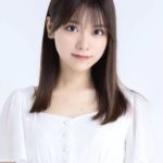 【芸能】まるぴ、美ボディ際立つ水着姿 爽やかな沖縄グラビアで「週刊FLASH」初表紙