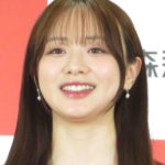 【芸能】森香澄、白ビキニ×体育座りの破壊力！初写真集の快進撃に御礼ショット披露