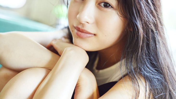 出口夏希、パリ散策で美スタイル全開！ファンから絶賛の声