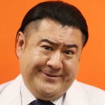 【芸能】小手伸也、入国審査で職員が怪訝な顔「どうもですね、マレー語で“KOTE”は…」