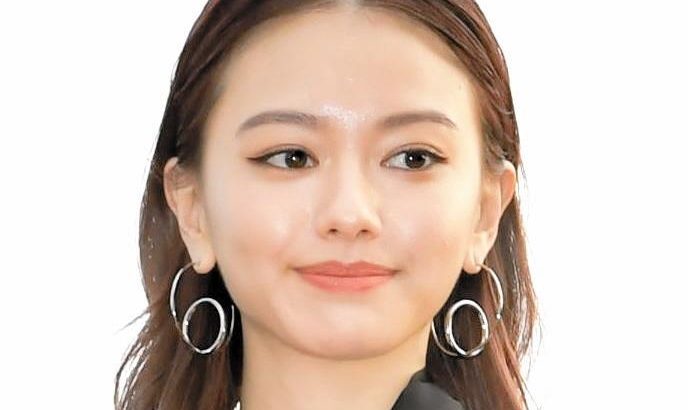 【芸能】マイファスHiro、女優・山本舞香との交際報道認める「同棲してるし抱きしめました」