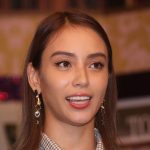 滝沢カレン、高校時代の同級生が突如数学のテストで1点を取る！