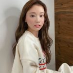 重盛さと美、バス・フィッシング姿を公開！ファンからは驚きの声が続々