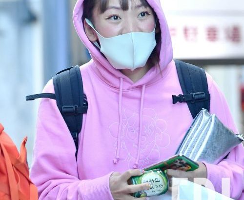 【芸能】フワちゃん、やす子が許しても地上波出演絶望的？キー局プロデューサー「フワちゃんの潜在的アンチが多いということがわかってしまった」