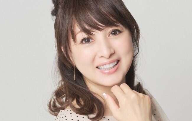 【芸能】50代美女たちの「ミニスカ」姿に衝撃　渡辺美奈代、森高千里、森口博子が「美脚すぎ」「若々しい」