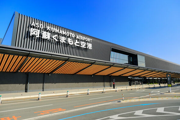 【社会】空港で目撃した“お正月全開”な光景にほっこり　驚きの“鏡餅”や飾りに「すてき」「キュンとしちゃう」