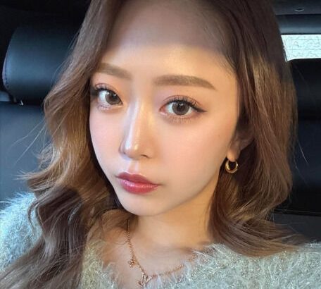 【芸能】みりちゃむ、水着姿のサウナショットで美ボディ披露「すっぴんも超可愛い〜〜」「めちゃくちゃスタイル抜群」