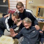 【芸能】川崎麻世、たのきんトリオとの楽屋ショットを公開「懐かしい昔の話で盛り上がった」