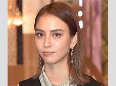 滝沢カレン、妊娠の報告とその影響：ファンへのメッセージと心身のケア