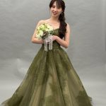 【芸能】本名に改名した人気女優　ドレス姿が「キレイ」「かわいい！」芸名時代の昨年に結婚