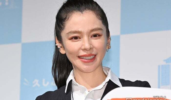 【芸能】ビビアン・スー、家族顔出しショット公開 幼少期＆9年前の比較に「美男美女」「お父さんに似てる」と反響