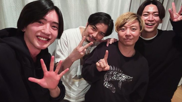 【芸能】堂本剛、松本潤ら歴代「金田一少年」4人集合を亀梨和也さんが報告「4人のはじめちゃんエモすぎ」とファン