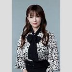 【芸能】深田恭子、純白のドレス姿で登場　Weibo日本年度エンターテインメントアイコン賞を受賞　1年9か月ぶり公の場