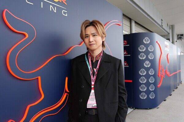 【芸能】堂本光一、ぶっちぎりF1日本GPリポート！　26万人超が沸いた”レッドブル・ホンダ角田裕毅”の母国レースを生観戦
