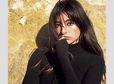 【芸能】ローラ「心をキレイにしたい」35歳の誕生日は熊野古道へ…滝行受けた姿に「オーラ感じます」「素敵」