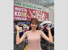 NHK退局後の活躍！中川安奈アナが「TGC」で魅せる本格MCデビュー