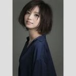 【芸能】「ナイススタイルです」35歳・入来茉里が赤ビキニで大胆サウナショット「気持ち良さそう」「圧倒的に可愛いです」