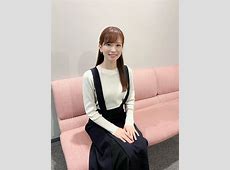 【芸能】皆藤愛子、超ミニスカ　“美太もも”あらわな生脚披露   「こんなミニ珍しい！」「スカート短すぎやばい」