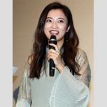 【芸能】夫が急死の小島瑠璃子、5カ月ぶりに投稿　金髪水着姿で近況報告  「元気そう」「またテレビで見たい」「変わった」の声