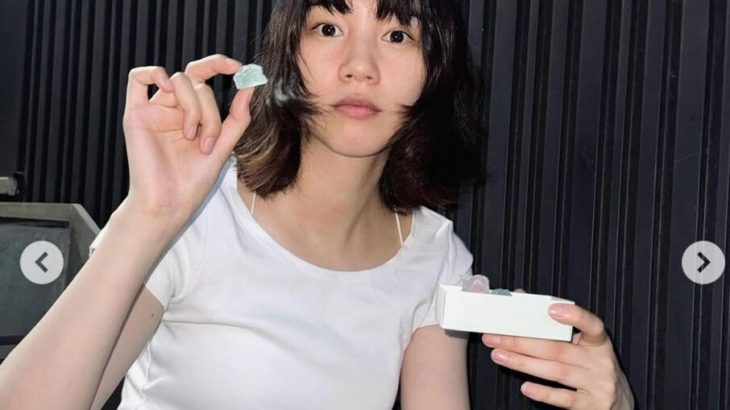 【芸能】のん、インスタフォロワー80万人突破！七夕らしいお菓子をくわえた最新ショットに「かわいい〜」