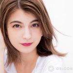 【芸能】マギー、ミニマルビキニで33歳の美ボディ炸裂 夏休みの海辺ショット公開「スタイルヤバ」「マーメイド」