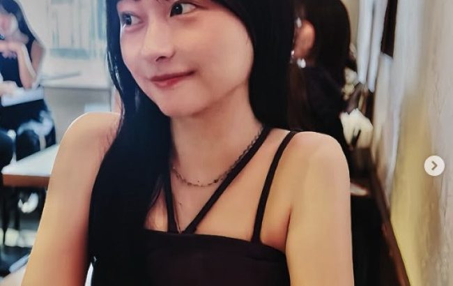 【芸能】影山優佳、キャミソール姿で大人の魅力　「美しすぎる」「ビジュ神すぎ」