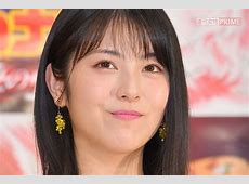 【芸能】浜辺美波〝へそ出し〟ファッションに反響続々「可愛いすぎる」「国宝級のおへそ」「ヘソ出しは反則！」