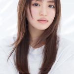 香音の夏ショット特集：デコルテが美しすぎると話題！父は野々村真