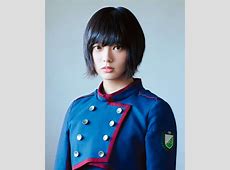 タトゥー！平手友梨奈の新たな一面を探る。右腕に『前衛的な絵柄』