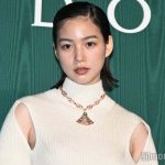 【芸能】のん、大胆スリットワンピ×オールバックヘアで魅力放出＜ブルガリ展覧会フォトコール第一夜＞
