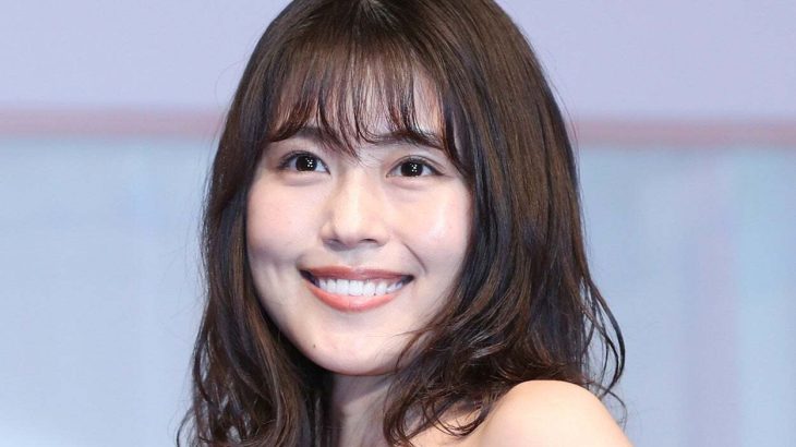 【芸能】「3度見しちゃいました」有村架純、超ミニ丈姿にSNSクギ付け「かわいすぎる」「お人形さんみたい」