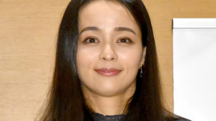 【芸能】加藤ローサ、ラジオパーソナリティに挑戦　ヘッドホン姿が「かわい過ぎる」「あざとい！」と反響