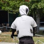 【社会】「隣席の『ファン付き作業服』の風が不快」飲食店でトラブル報告が物議…弁護士に聞いた