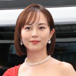 【芸能】比嘉愛未　「うちなーんちゅは水着着ません　完全防備で海あそび」地元沖縄での超レアなSUP満喫動画披露