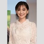 倉科カナ！ピチピチ白T姿「やばい、魅力的すぎる」こんな可愛い刑事いる??