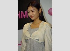 朝ドラに出演した人気モデルが電撃離婚！「すれ違いが生まれ」