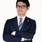 【芸能】元官僚芸人　東大京大卒だらけの壮絶労働環境明かす「書類ビリーって破いてバーンとか」「“よくこんな頭悪いこと思いつくね”みたいな」 