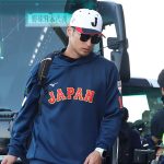 【野球】WBC・侍ジャパン、宮崎合宿がスタート！　詰めかけた500人超ファンが大歓声　ダルビッシュも選手と共に球場入り