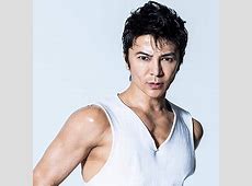 武田真治の21歳年下美人妻、誕生日を祝う母娘ショットの真実